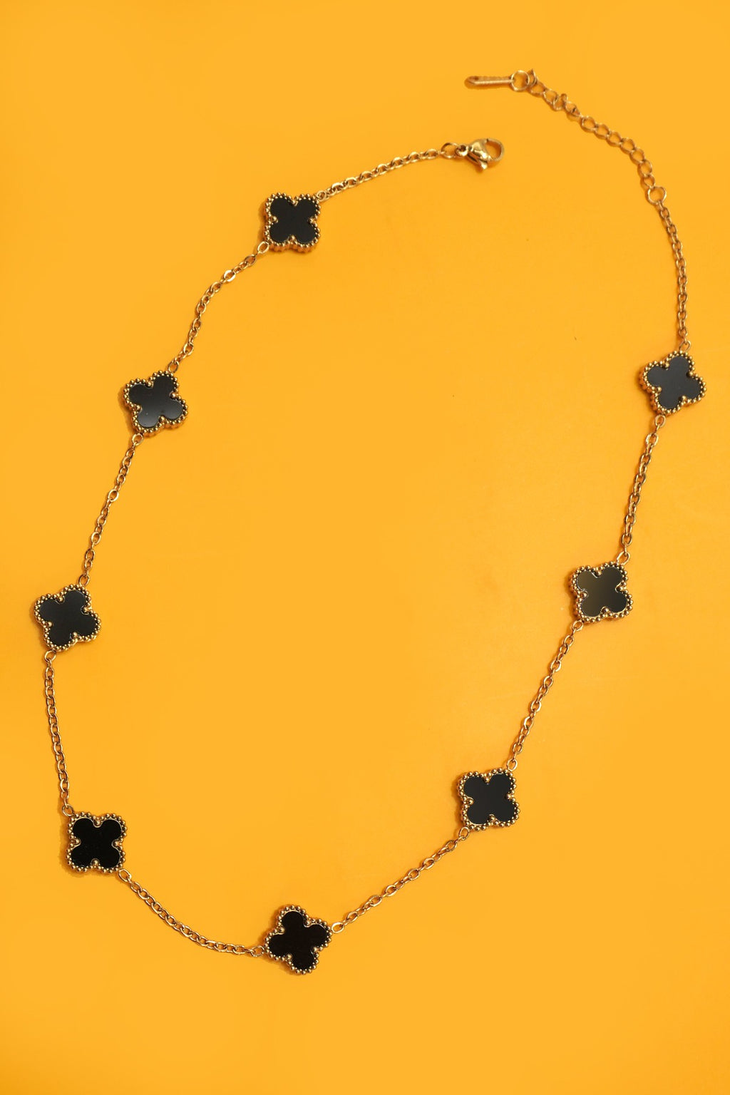 18K Gold Clover Necklace
