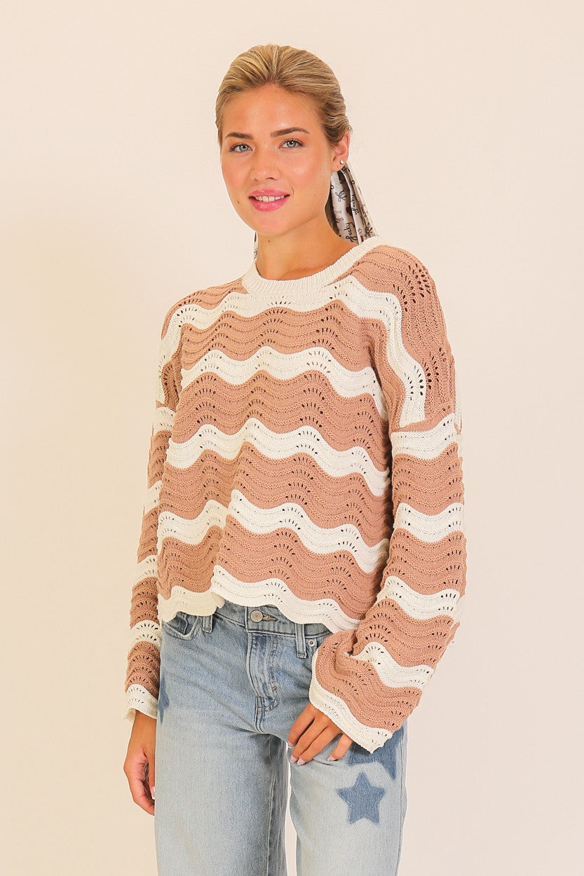 Tan & Cream Scalloped Knit Sweater