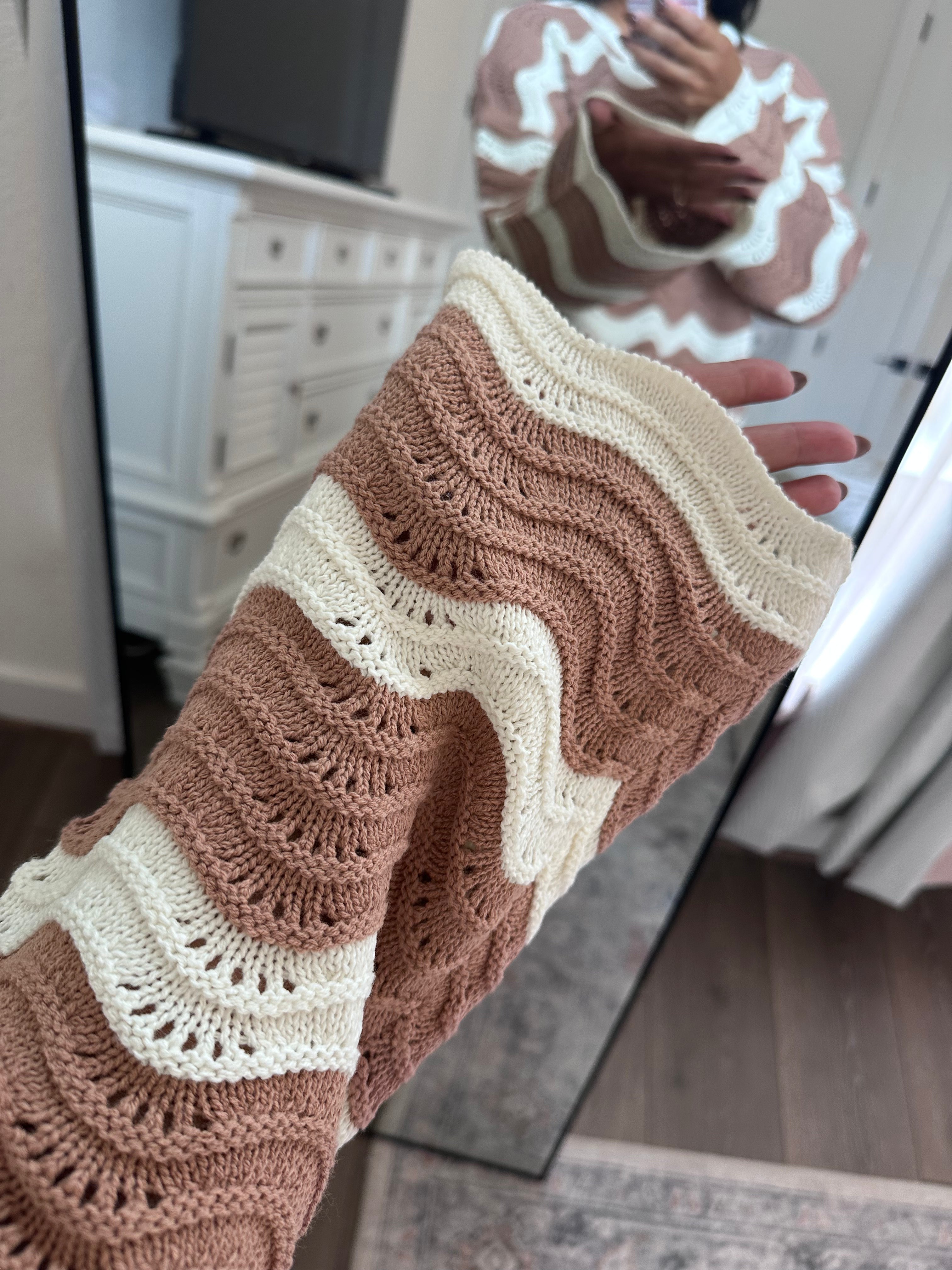 Tan & Cream Scalloped Knit Sweater
